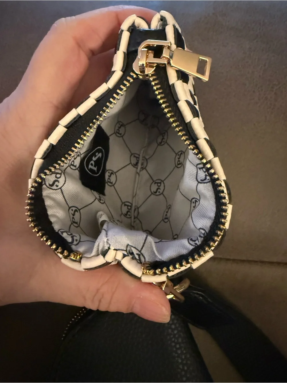 Pretty simple Pebbled Leather Wristlet with Black & White Check Card Holder